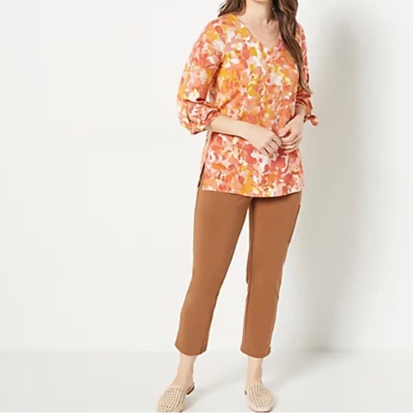 NWT Susan Graver Gold Print Tunic Top- Medium - Picture 1 of 8